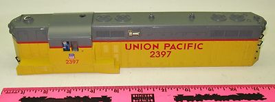 Lionel Shell ~2397 Union Pacific diesel shell *d