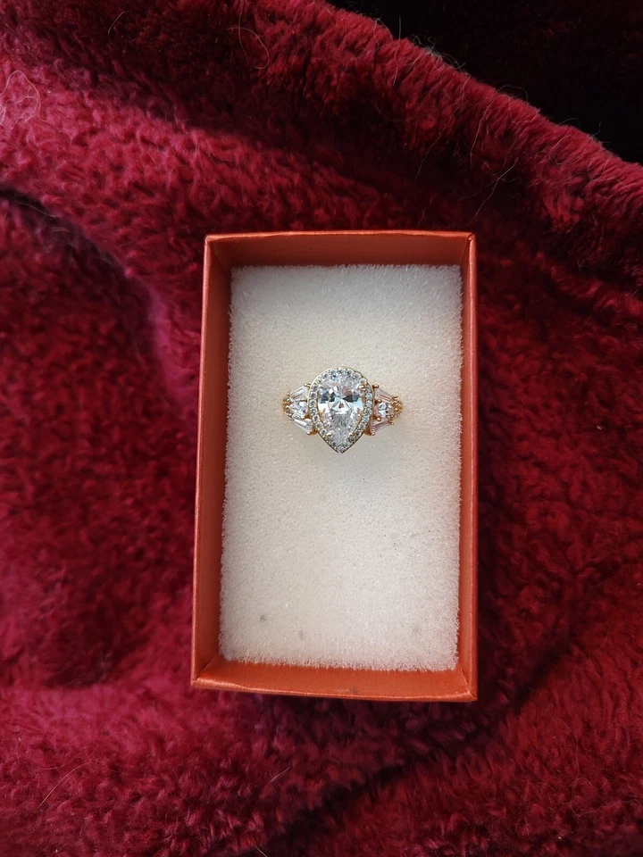 Victoria Wieck Brillante 4.66 DEW Pear Shape Simulated Diamond Halo Ring Size 8 - Image 3 of 4