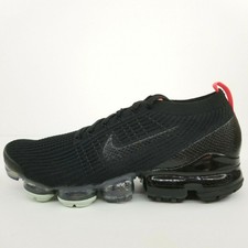 black vapormax flyknit size 4