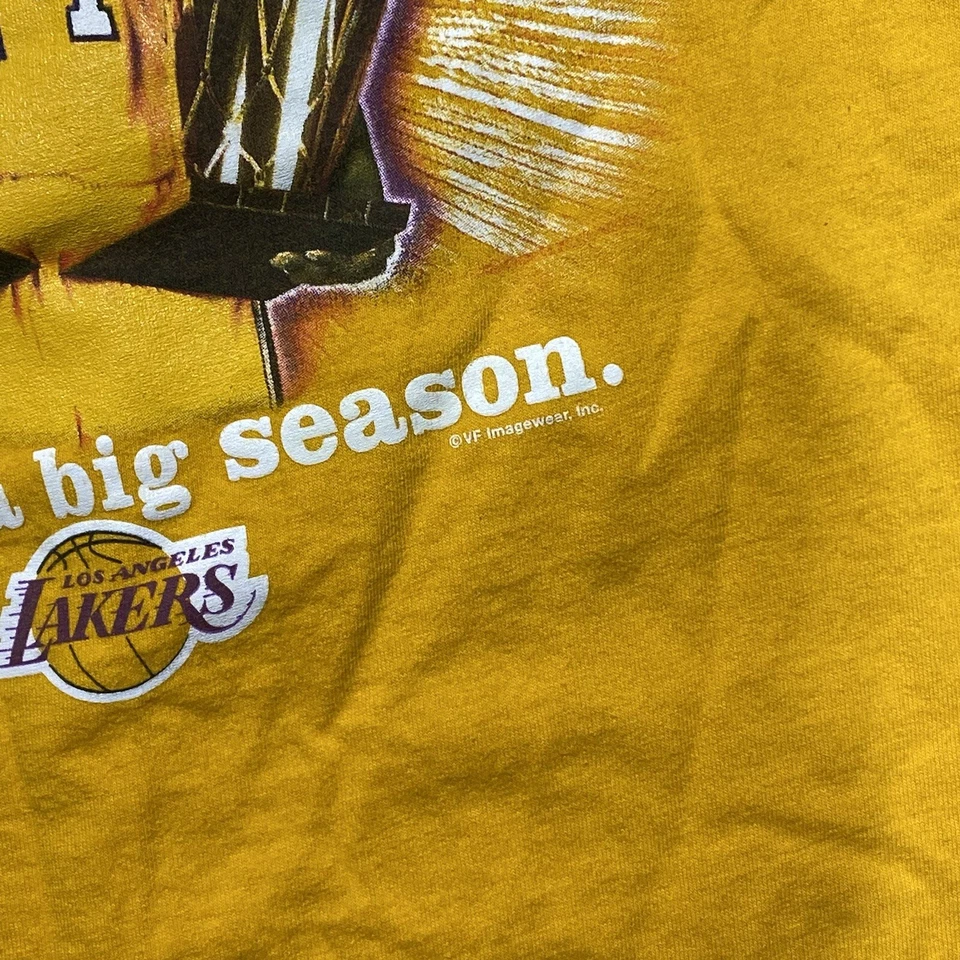RARE 2010 Majestic Kobe Bryant Here’s To A Big Season Yellow Shirt Black Mamba - Image 4 of 4