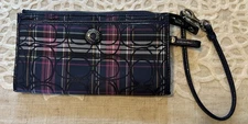 Coach Wallet Womens Zip Clutch Wristlet Signature Plaid Organizer Wallet