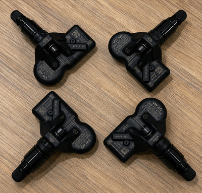 Brand New Set of Four (4) OEM Genuine TPMS RDK RDC  Audi Q5 (5Q0907275B) Black