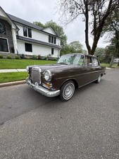1966 Mercedes-Benz 230 230