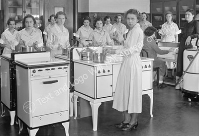 1935 Cooking Class, Chevy Chase High, Bethesda, MD Old Photo 13 x 19 Reprint