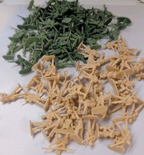 Lot of 100 Plastic Greenbrier 2" Tall Toy Soldiers Green Beige Army Men 50 Each