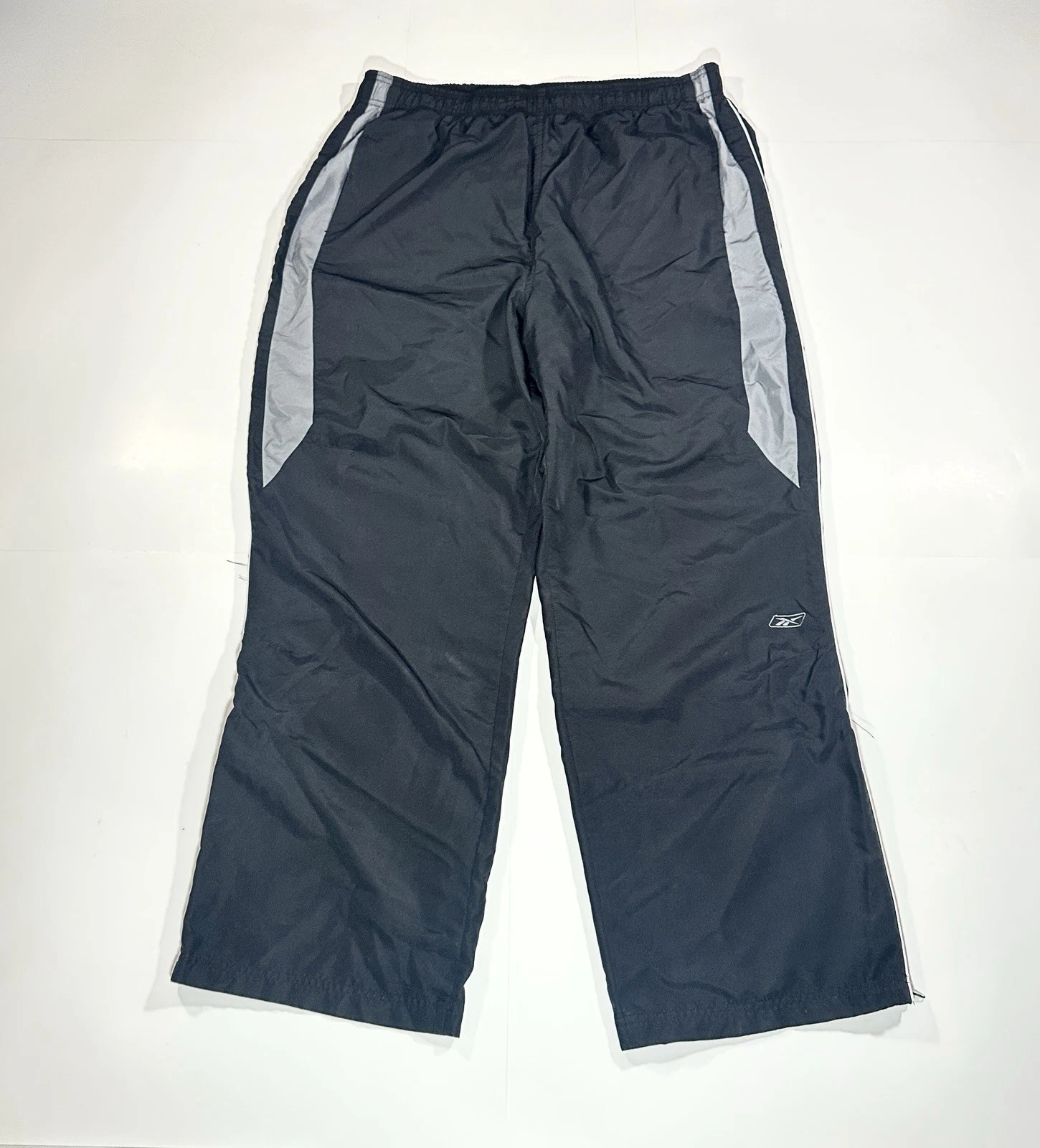 Vintage Reebok Track Pants Men’s XL Black Gray Straight Leg Active Relaxed Y2K