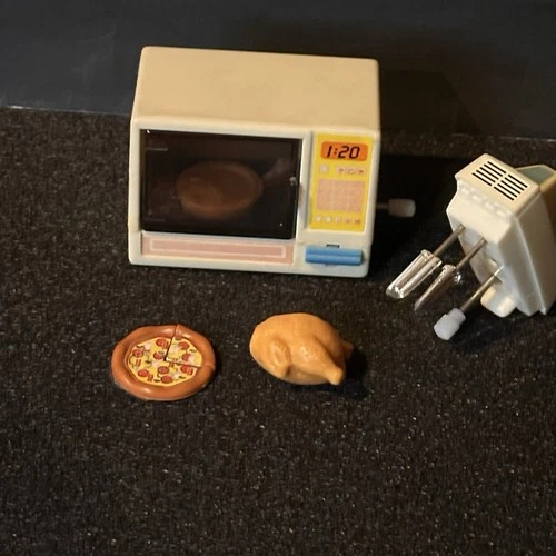 Vintage 1988 Mattel Barbie Wind Up Microwave #7561 Mixer Chicken Pizza Lot