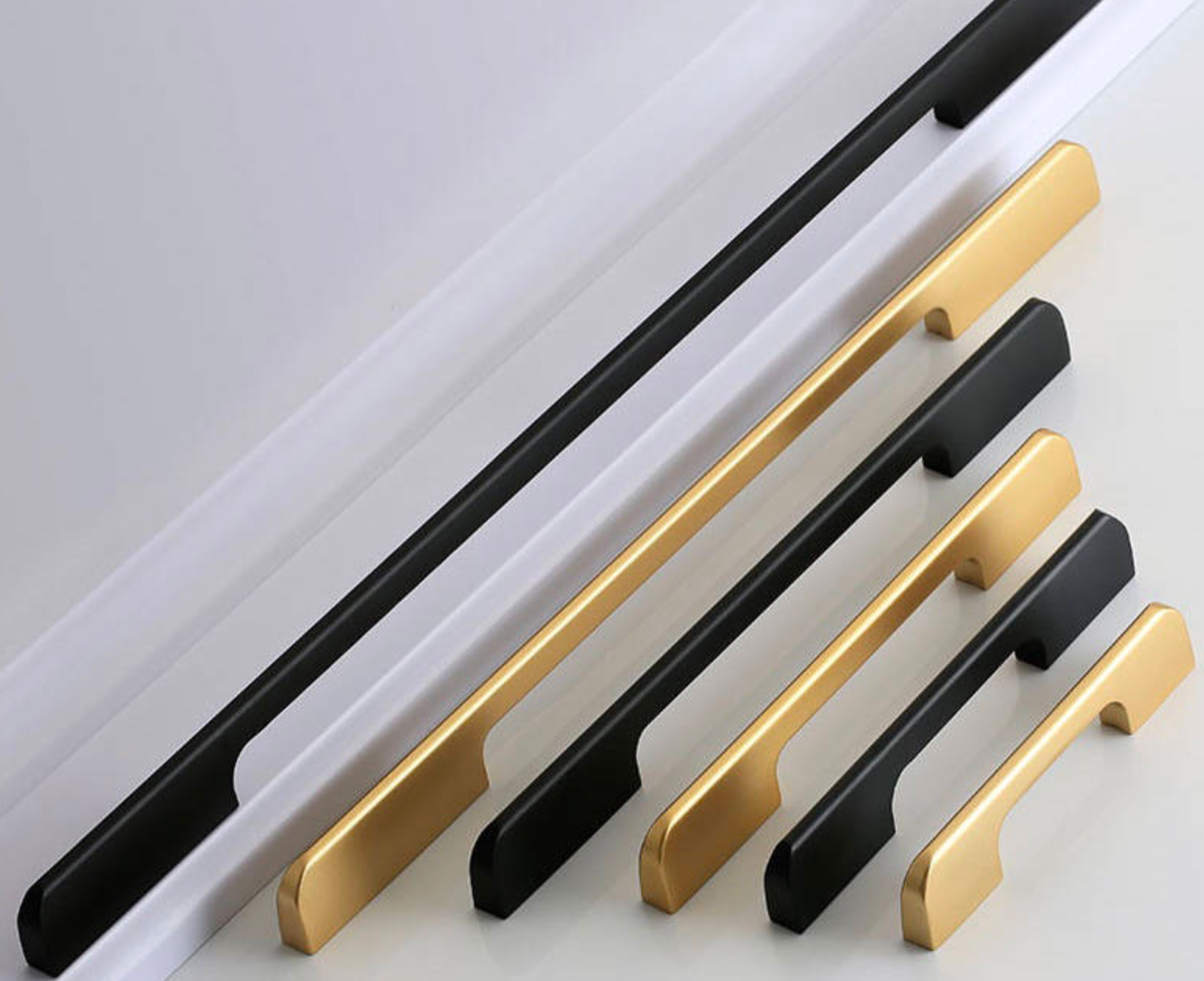 Matt Gold, Black & Aluminium Kitchen Cupboard Door Drawer Bar