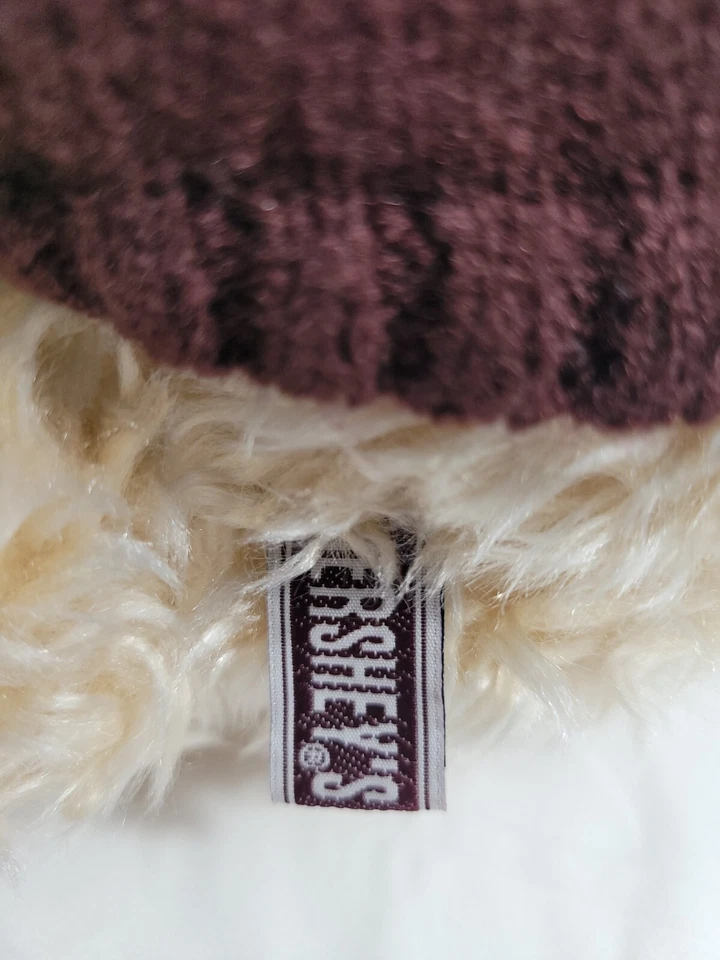 Hershey's Teddy Bear Salsicha Bege NYC Times Square Pelúcia 11” Brinquedo 2002 - Imagem 4 de 4