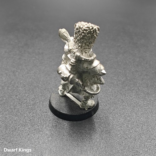 Warhammer 40K Vostroyan Firstborn with flamer (Vintage Metal, 4th Edition, 2003) - Picture 5 of 6