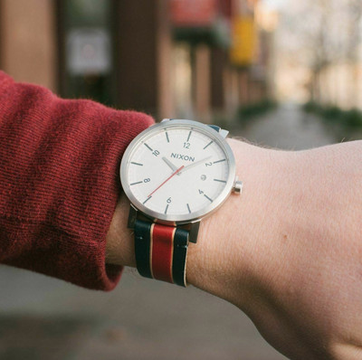 nixon rollo watch