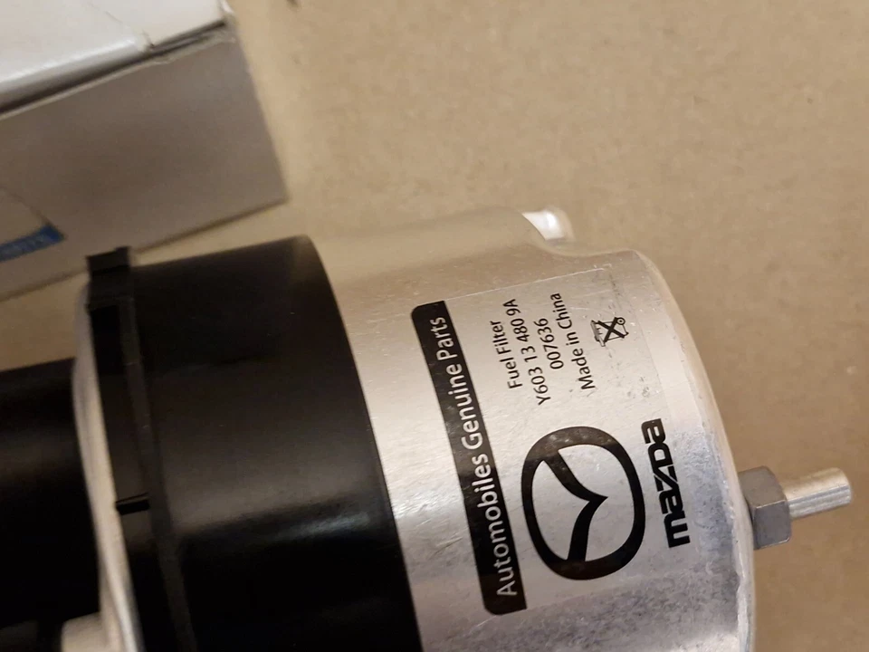 Mazda 2 1.6D Fuel Filter 2008-2010 Y603134809A Genuine NEW OEM Quality - Image 2 of 4