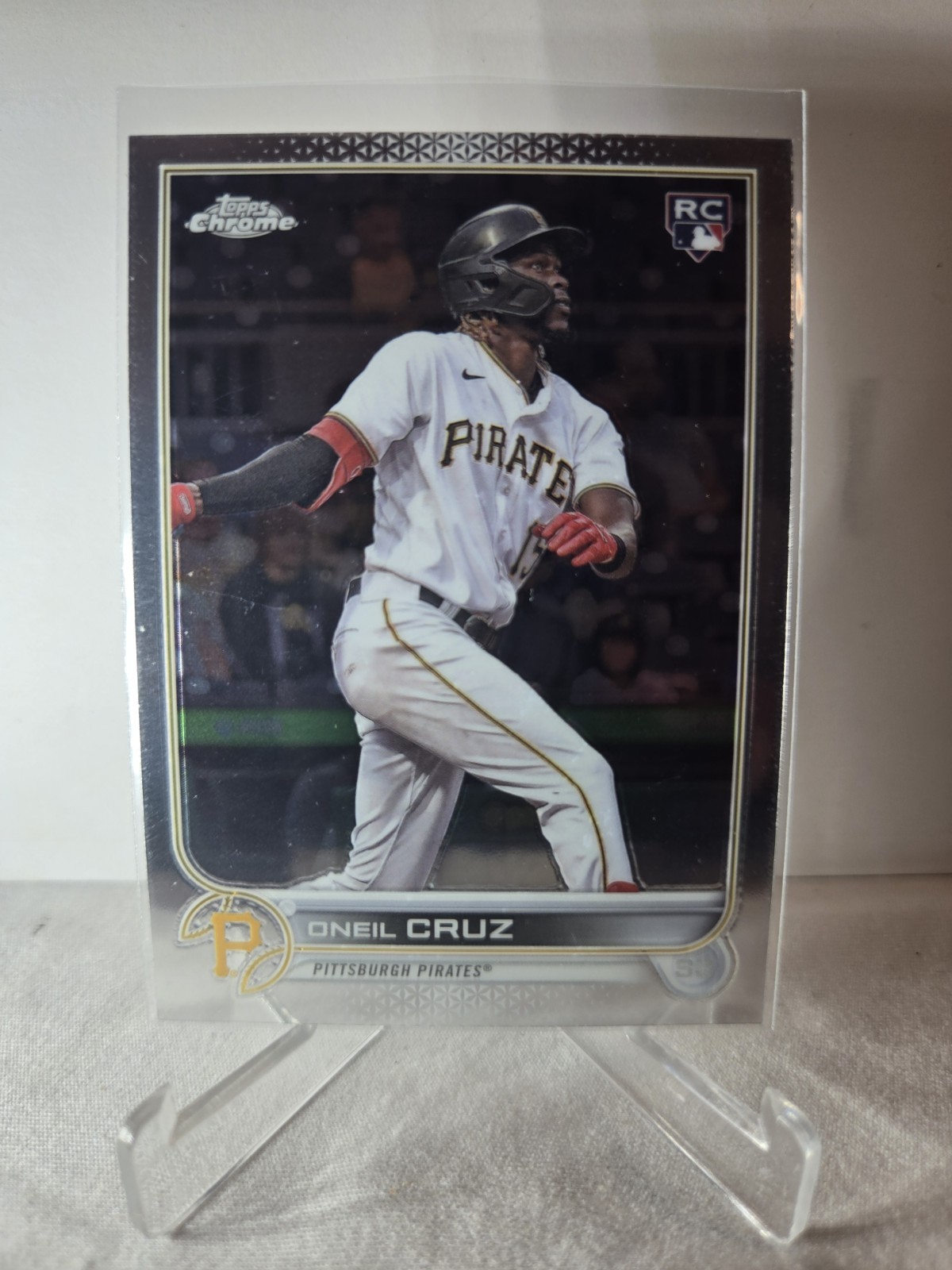 2022 Topps Chrome Sonic - Oneil Cruz #128 (RC) Pittsburgh Pirates - 3d