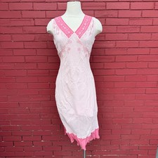 Vtg Real Comfort Chadwicks Dress Small Pink Feminine Embroidered Fairy Flounce