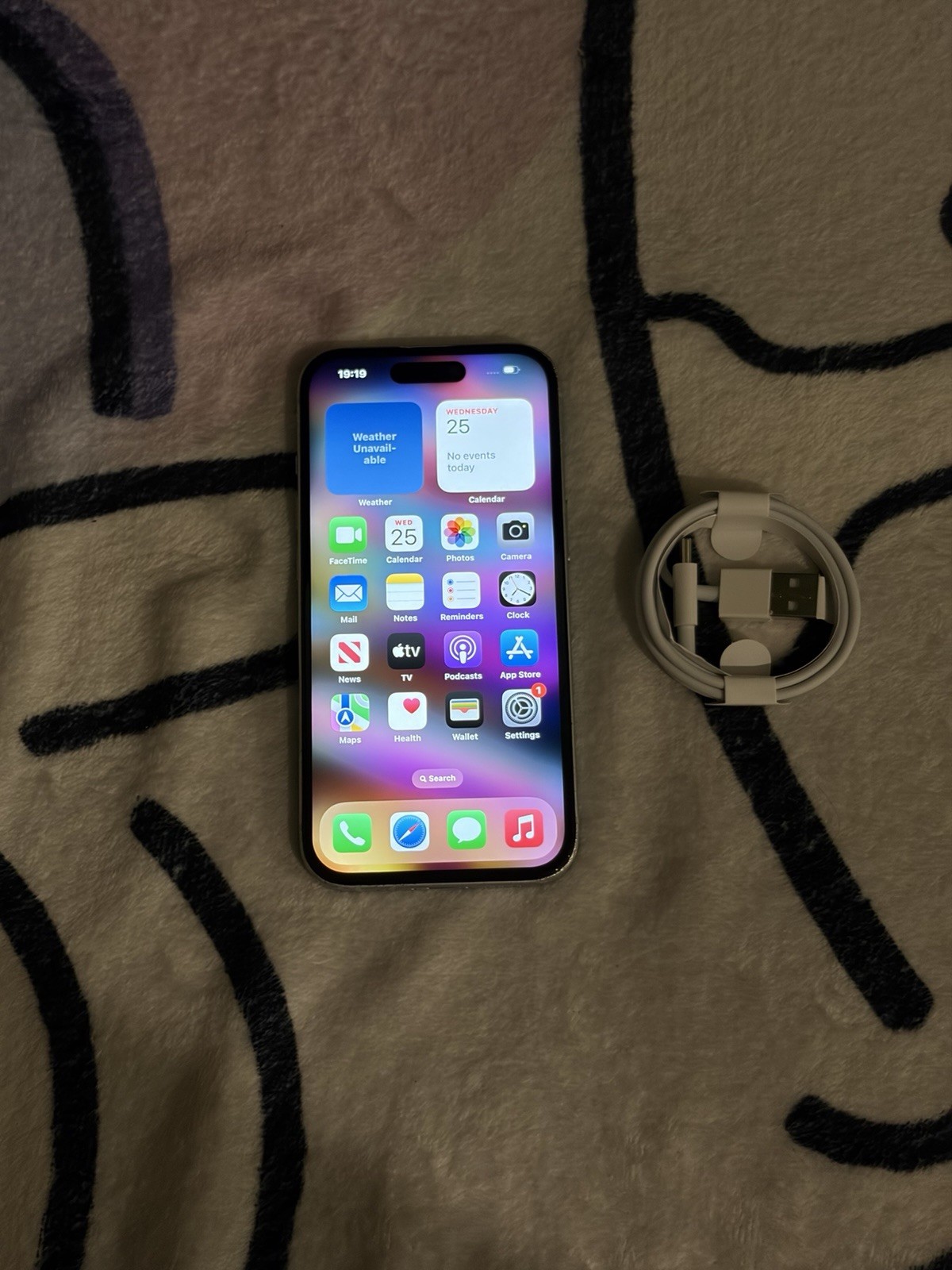 Apple iPhone 15 - 128gb - Blue (Unlocked) 🩵