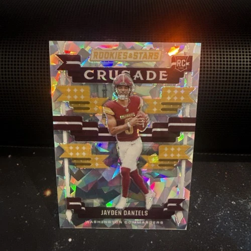2024 Panini Rookies & Stars - Crusade Jayden Daniels #C-JDS Ice /18 (RC)