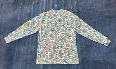 Undefeated Desert Duck Men's Camouflage Long Sleeve Shirt Size M
