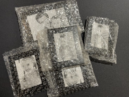 SIMPLY HOME DECOR FRAME SET -NOT COMPLETE SET- - Picture 6 of 6