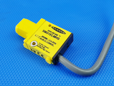 AMAT  Sensor Banner SM31ELMHS Mini-Beam Strahler Sensor 