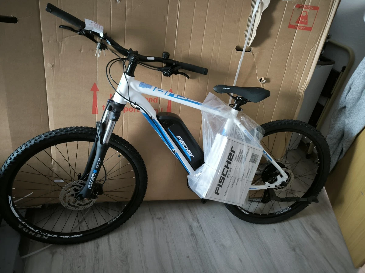 fahrradrucksack mit halterung Sac à dos vélo étanche avec support pour cadenas et casque TAAC 24 L main image 0