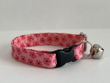 SUMMER DAISIES FLOWERS ON PINK PRINT ADJUSTABLE BREAKAWAY CAT COLLAR