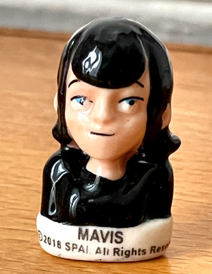 Fève MAVIS 2018 Hôtel Transsilvania   Galette des rois French Charm