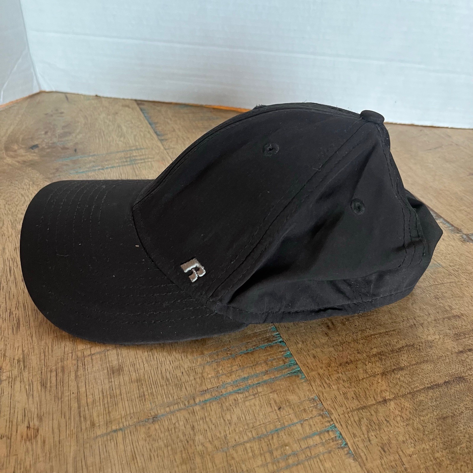 Solid Plain Black Russell Black Hat Adjustable Ad… - image 3
