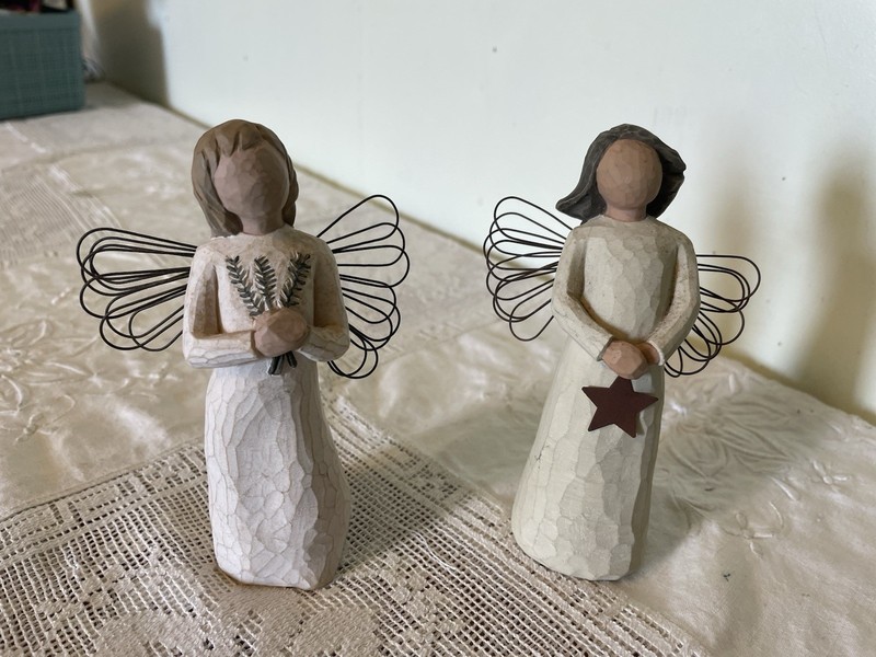 2 Willow Tree Angels