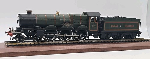 CASTILLO AIRFIX CALIBRE OO FUNCIONANDO 4-6-0 SUR GALES BORDERERS 4037 GREAT WESTERN | Zustand: Used