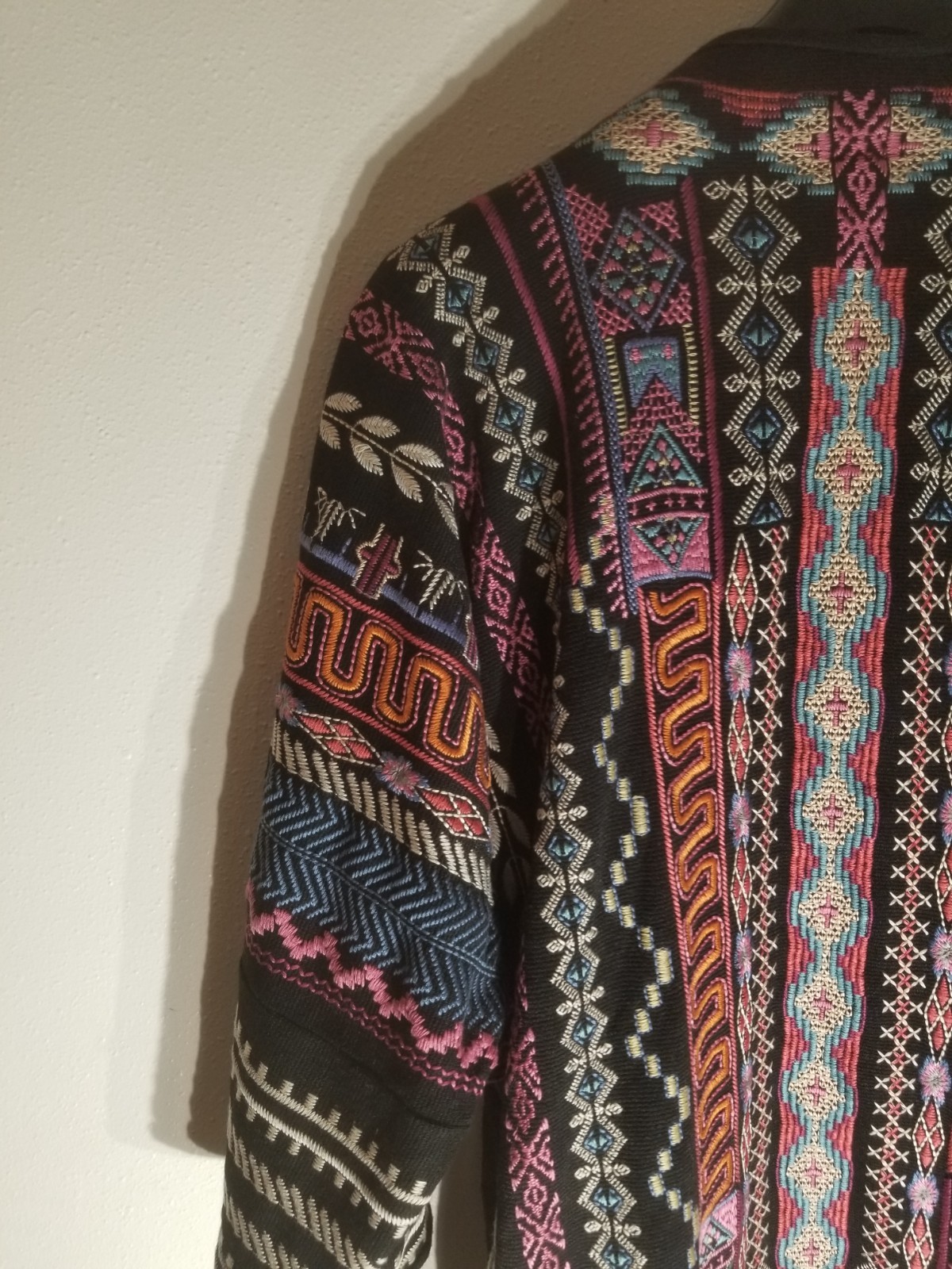 Picture 16 of 24