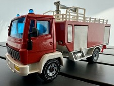 Siku 2921 Mercedes TLF Feuerwehr Löschfahrzeug 1:55