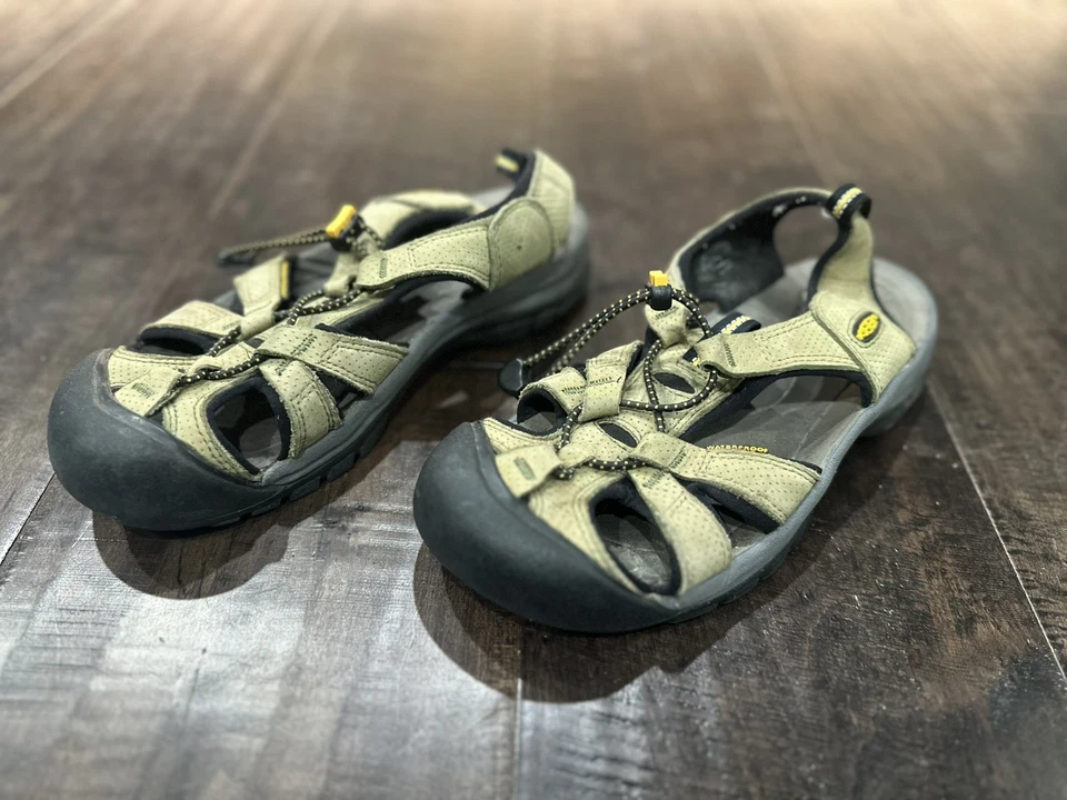 Mujer Keen Whisper Sandalias Verde Impermeable Senderismo Aire Libre Zapatos 0108 Talla 8.5 Foto 3 de 4