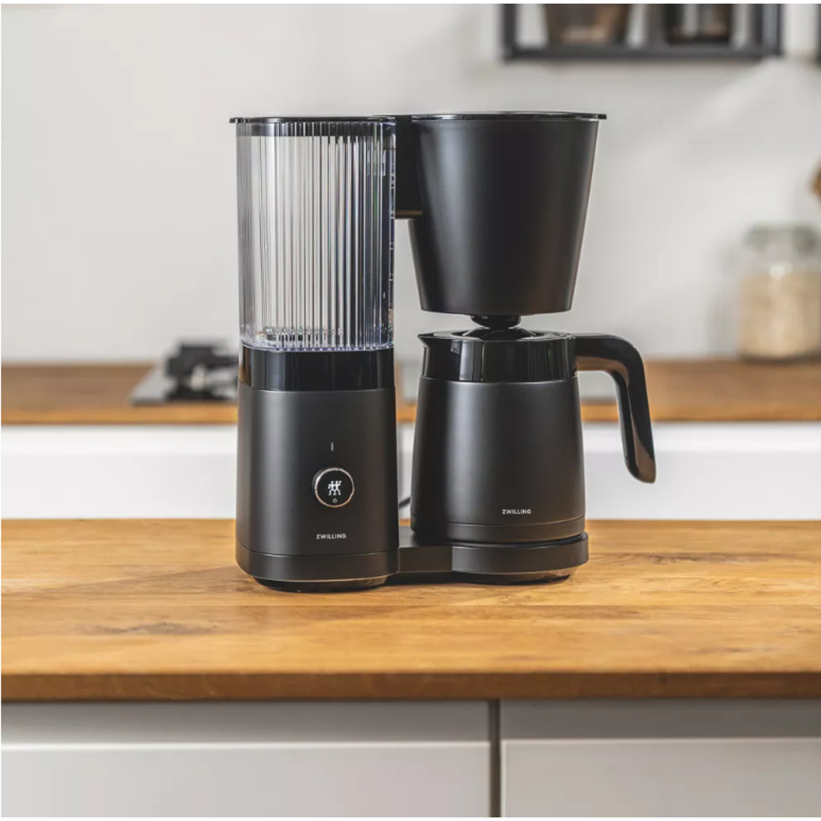 With Thermo Carafe 10 Cup