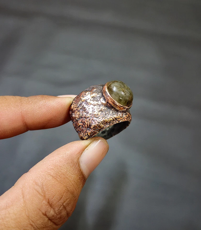 Anillo de labradorita anillo envuelto en alambre de cobre piedras preciosas anillo de regalo hecho a mano Foto 4 de 4
