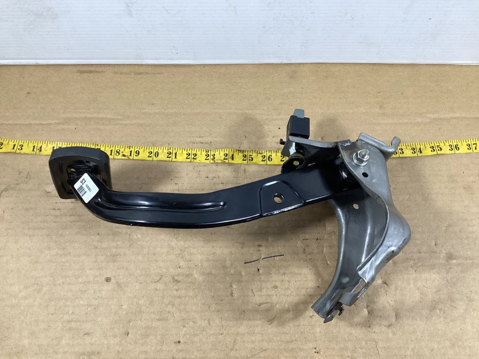 2013 - 2016 KIA CADENZA EMERGENCY BRAKE STOP FOOT PEDAL ASSEMBLY OEM . - Image 2 of 4