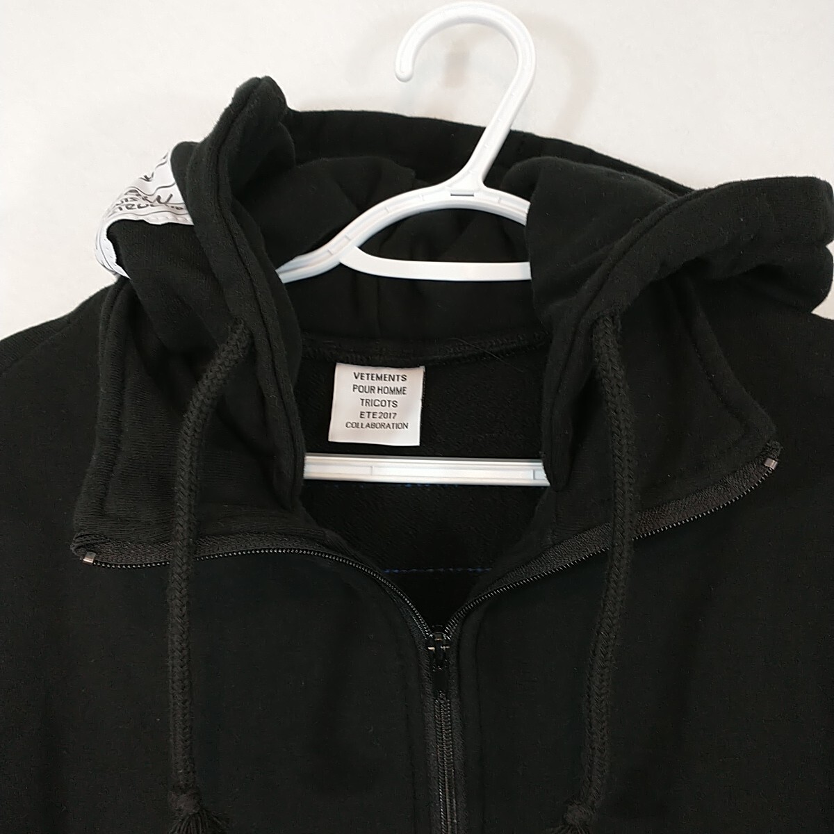 2017s VETEMENTS×champion hoodie Vetements SS17 Champion Reversible Metal Logo Hoodie