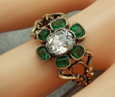 Toller antiker georgischer Ring um 1800 ein Karat Diamant & Smaragd 18kt Gold