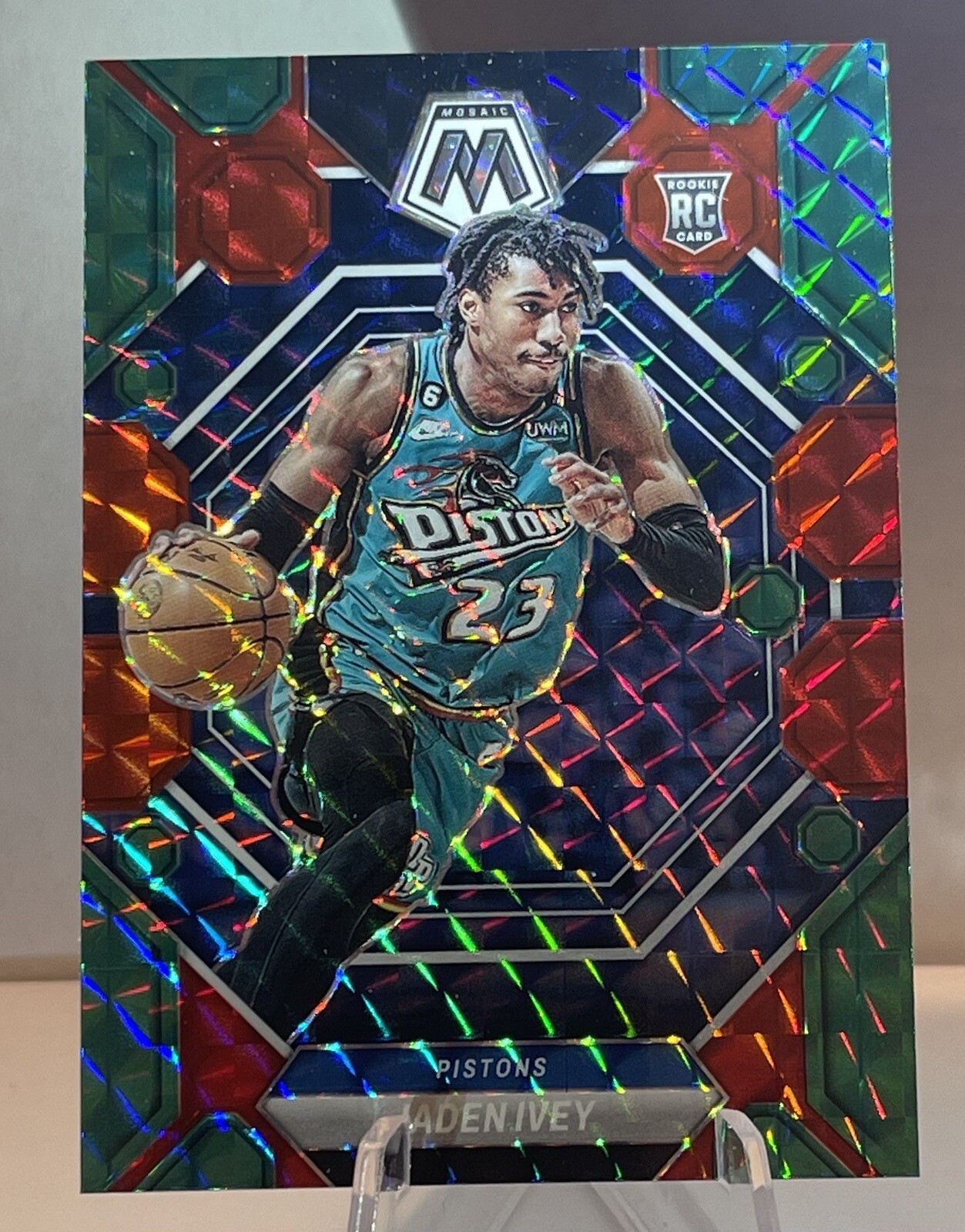 🔥JADEN IVEY DETROIT PISTONS -2022-23 Mosaic Rookie Choice Red /Green Prizm🔥