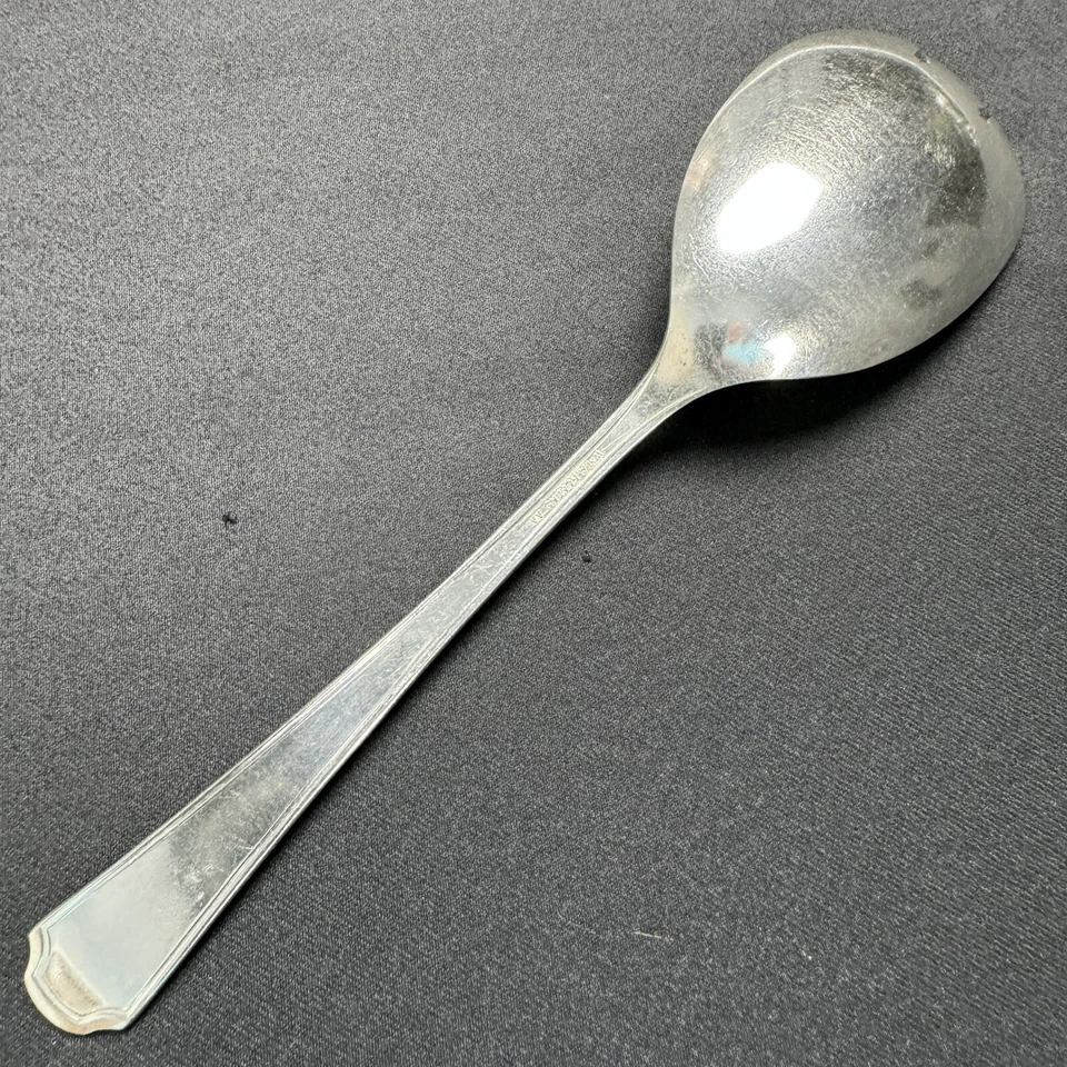 Tenedor para servir ensalada/bayas sólido Oneida WM A Rogers Berkeley plato plateado Foto 2 de 4