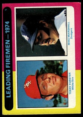 1975 Topps #313 1974 Leading Firemen (Terry Forster / Mike Marshall) LL