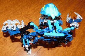 ! LEGO BIONICLE 8922 GADUNKA 98% COMPLETE PLEASE READ !