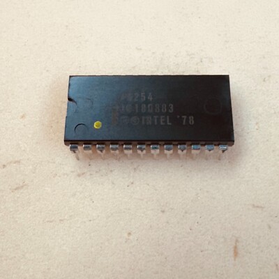 Intel P8254 Integrated Circuit Test Dot NOS