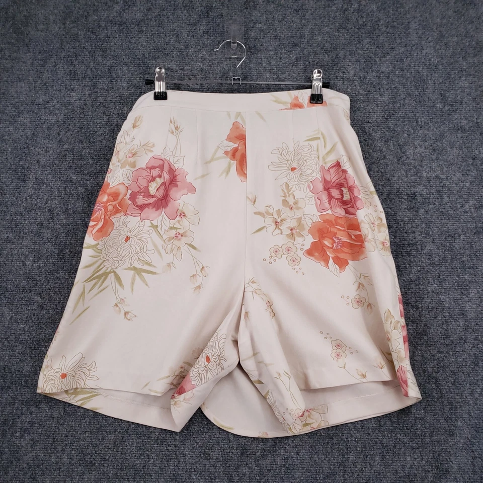 Izod Shorts Womens 10 Beige Floral Wrap Silk Waist Tie High Rise Tennis Golf - Image 2 of 4
