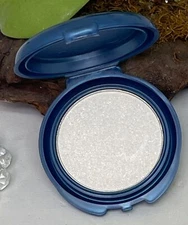 Stila All Over Shimmer Face Luminizer Powder - # 7 (Shimmery White)- .08 oz -New