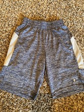 Champion Boys Polyester Gym Shorts With Side Seam Pockets Size 5/6
