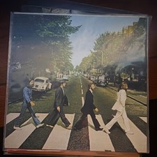 The Beatles Abbey Road 12" 33 RPM Vinyl LP Apple Label Rock Black Record