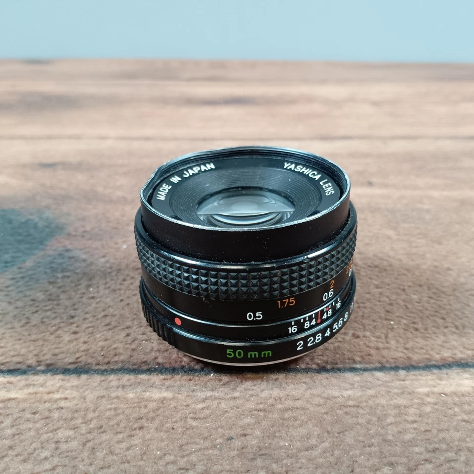 Lente Yashica ML 50 mm 1:2 lente Prime enfoque manual hecha en Japón Foto 3 de 4