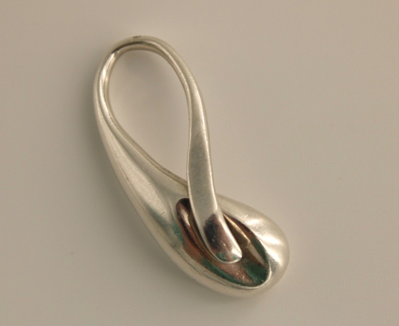 Vtg Large Sterling Silver Twisting Drop Pendant, 21 grams!