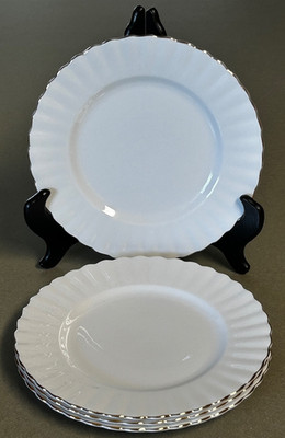 VTG Royal Albert Val D'or 7'' Dessert Plates White with Gold Trim Set of 4 EXC!