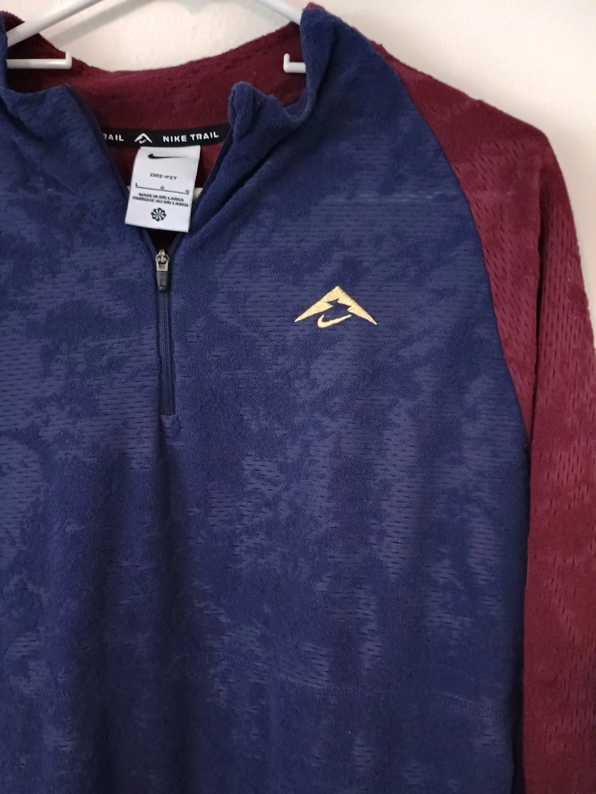 Nike Trail Mens Dri-FIT 1/4 Zip Running Top Maroon Purple/Blue FB7535-555 Size L